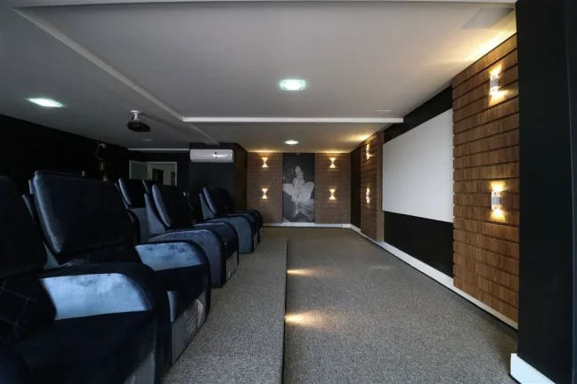 Imagem APARTAMENTO COM 205.23 m² - FORTE - PRAIA GRANDE SP