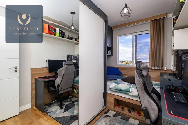 Imagem Apartamento com 2 quartos (1 suíte) à venda por R$ 555.000 - Novo Mundo - Curitiba/PR