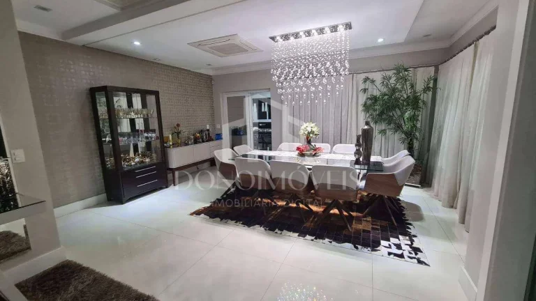 Imagem Sobrado de alto padrão em condomínio fechado - 585m² | 6 suítes