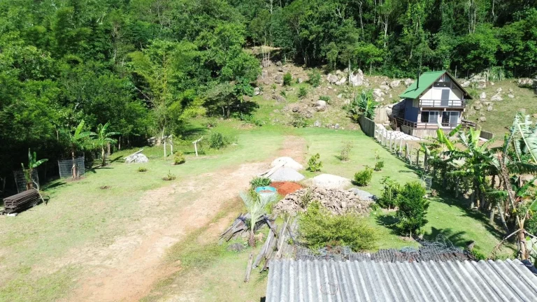 Imagem Terreno Espetacular em Paulo Lopes-SC: 3.250,48 m² na Ribeirão, Projeto Aprovado e IPTU em Dia!