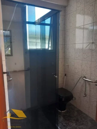 Imagem Vendo Apartamento no Centro com 2 Quartos mais Dependência Completa e ELevador