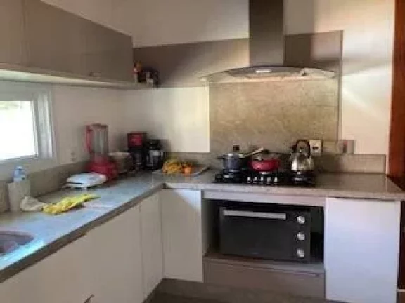 Imagem CASA EM JURERÊ INTERNACIONAL, FLORIANÓPOLIS