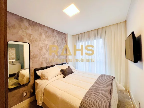 Imagem Lindo Apartamento no Bairro Atiradores Decorado e Equipado com 81,43 m². 2 suítes, lavabo, sacada ...