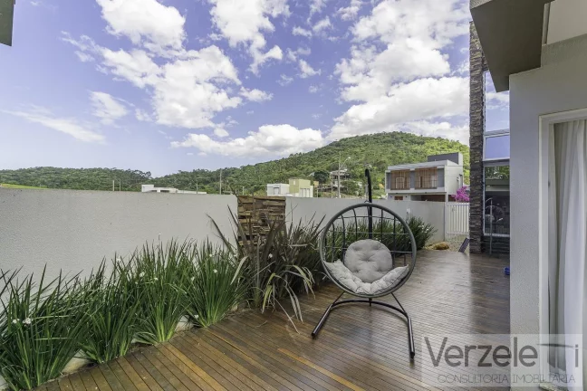 Imagem Casa em Condomínio para Venda em Camboriú / SC no bairro Santa Regina