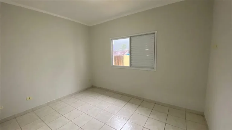 Imagem CASA COM 86.2 m² - FORTE - PRAIA GRANDE SP