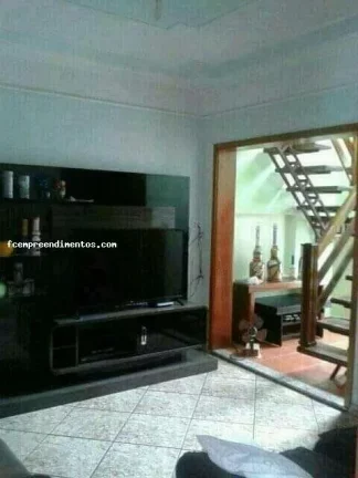 Imagem Sobrado para Venda em Limeira, Jardim Palmeiras, 4 dormitórios, 2 banheiros, 4 vagas