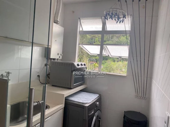 Imagem Apartamento à venda, 54 m² por R$ 290.000,00 - Barra do Imbuí - Teresópolis/RJ