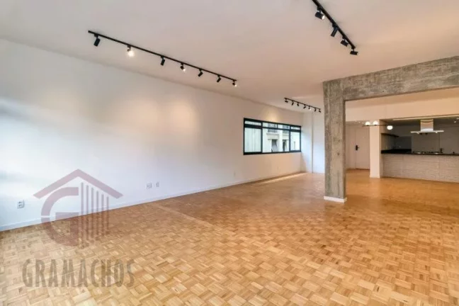 Imagem Apartamento à Venda 220m² | 3 Dormitórios + 2 Vagas | Rua Haddock Lobo