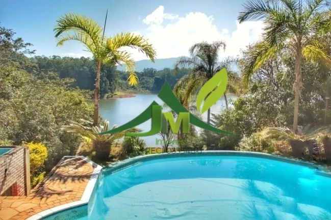 Imagem Linda Chácara Pé na Água à Venda em Piracaia – Exclusividade e Conforto