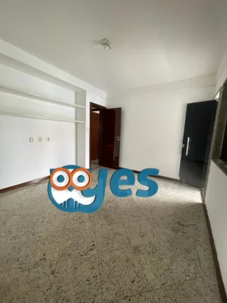 Imagem Casa com Piscina privativa para Locação no Cond. Imperial Ville, Sim, Feira de Santana.