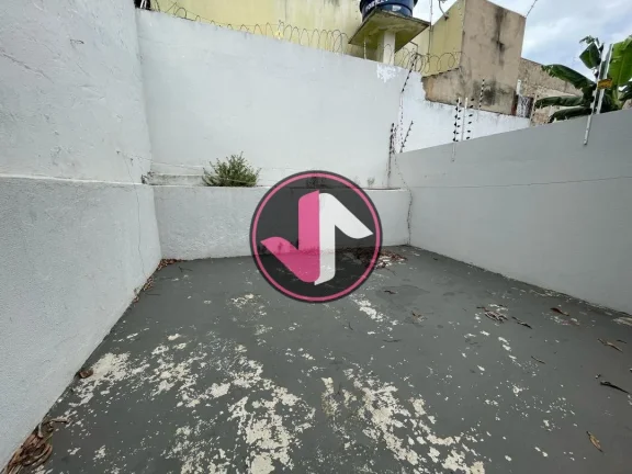 Imagem Atenção, você que busca conforto e praticidade em um imóvel, essa casa no bairro Verdão, em Cui...
