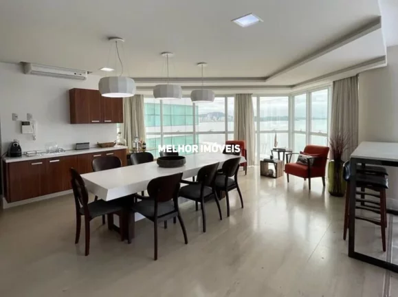 Imagem Apartamento Frente Mar com 04 Suítes em Balneário Camboriú