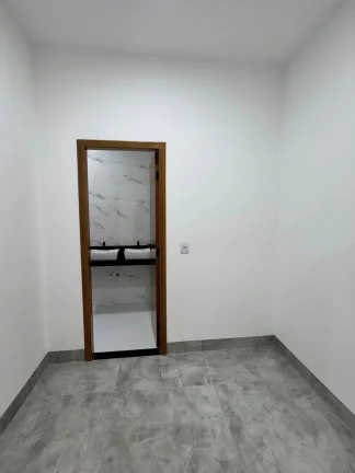 Imagem Casa 3/4 C Suite Sozinha No Lote No Finsocial