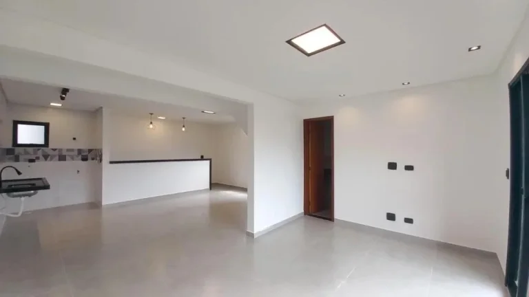 Imagem Casa para Venda em Praia Grande, Caiçara, 3 dormitórios, 1 suíte, 2 banheiros, 1 vaga
