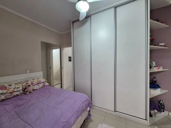 Imagem Sobrado em Villagio à Venda – 02 suítes e 02 vagas amplas - excelente local