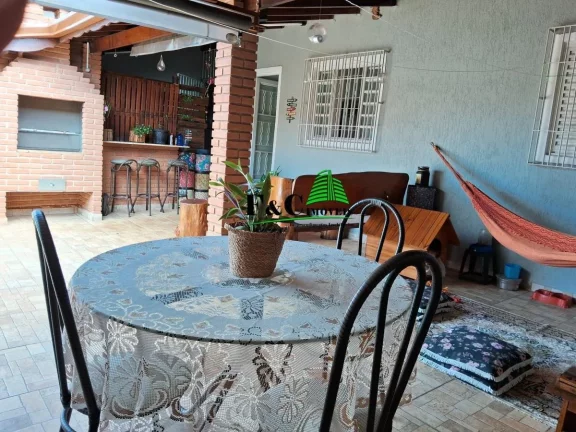 Imagem Casa para Venda em Mogi Mirim, Jardim Itapema, 2 dormitórios, 2 banheiros, 2 vagas