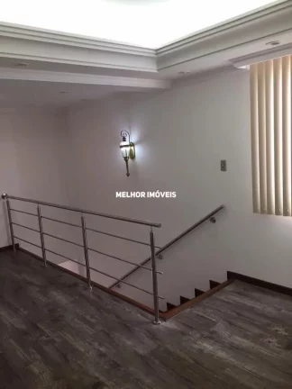 Imagem Apartamento Duplex com 04 dormitórios, localizado em Balneário Camboriú.