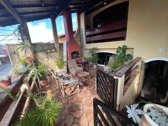 Imagem Sobrado com 3 dormitórios, 332 m² - venda por R$ 750.000,00 ou aluguel por R$ 3.880,00/mês - Parque Marajoara - Santo André/SP