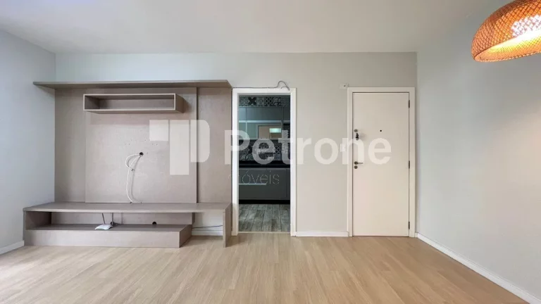 Imagem APARTAMENTO RESIDENCIAL em ITAPEMA - SC, meia praia