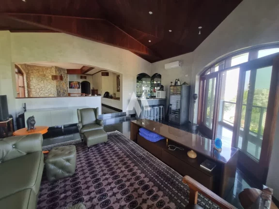 Imagem Casa alto padrão - Morro Santa Terezinha