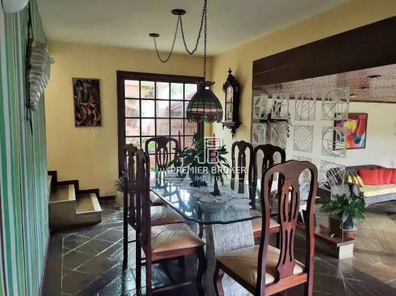 Imagem Casa à venda, 200 m² por R$ 1.200.000,00 - Albuquerque - Teresópolis/RJ