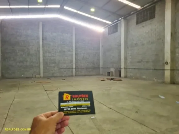 Imagem Galpão para Locação em DUQUE DE CAXIAS, Santa Cruz Da Serra, 2 banheiros