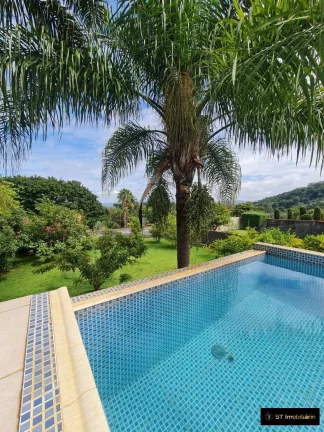 Imagem Casa à venda em Atibaia - Condomínio Fechado Próxima ao centro! R$1.600.000
