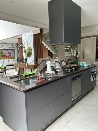 Imagem Casa de Condomínio em Alphaville - Santana de Parnaíba