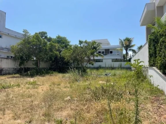 Imagem Terreno à venda, 651 m² - Jurerê Internacional - Florianópolis/SC