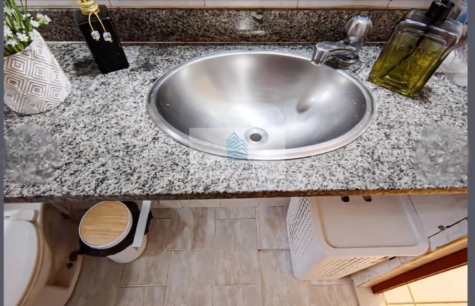 Imagem Apartamento à venda no Rio de Janeiro - Taquara com 2 quartos, 1 banheiro e vaga de garagem!
