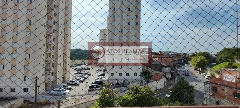 Imagem Este apartamento com sacada em Vila da Paz, São Paulo, é uma oportunidade única de morar em um imóvel completo e bem localizado. Com 56m² de área útil, ele conta com 2 dormitórios, 1 banheiro e uma vista livre de tirar o fôlego. Além disso, possui água in