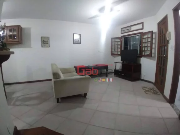 Imagem Casa com 3 dormitórios à venda, 90 m² por R$ 480.000,00 - Braga - Cabo Frio/RJ