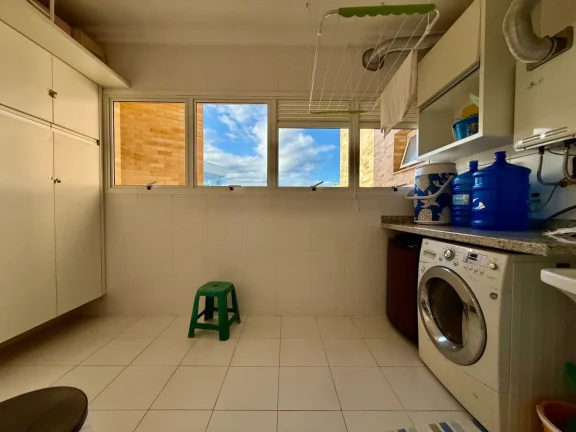 Imagem Imperdível! Apartamento à venda em Riviera de São Lourenço Módulo 07: 3 quartos, 2 suítes, 2 salas, 2 vagas, 126,10m².