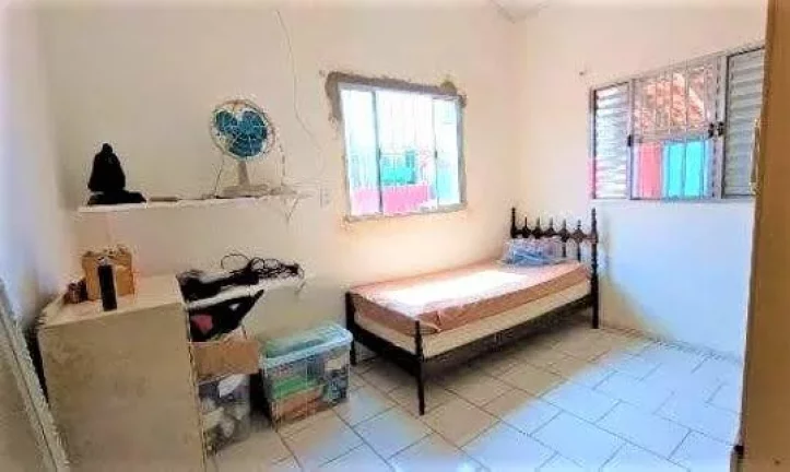 Imagem Casa com 2 dormitórios à venda na Ilha Comprida/SP