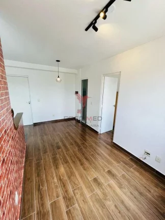 Imagem Vende-se ou Aluga-se apartamento reformado de 1 Quarto no Cambuci
