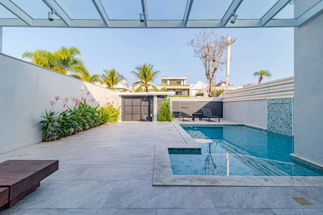 Imagem CASA com 5 SUÍTES à venda no RECREIO - Condomínio BLUE HOUSES - LAZER COMPLETO