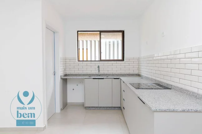 Imagem Apartamento com 3 Quartos, 1 Suíte à venda, 105 m² por R$ 635.000 - Água Verde - Curitiba/PR