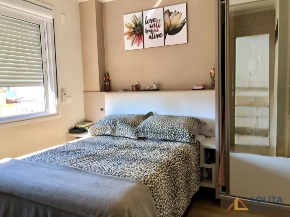 Imagem Apartamento à venda próximo à praça Getúlio Vargas no Centro de Florianópolis/SC