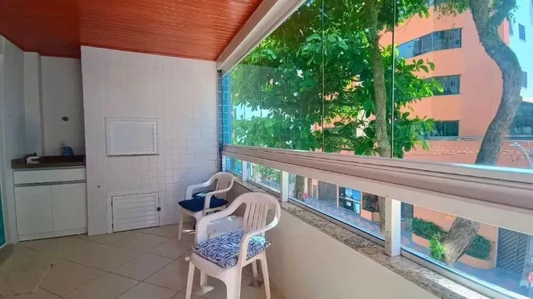 Imagem Apartamento diferenciado com 2 suítes e 2 vagas de garagem em Balneário Camboriú
