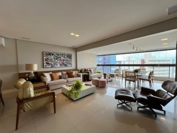 Imagem Apartamento com 3 Suítes de Alto Padrão à Venda em Armação | Vista Mar