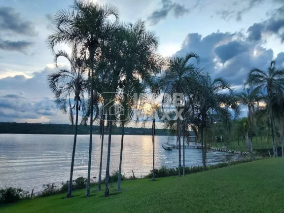 Imagem Casa MI do Lago Norte - Beira Lago - Umidade o ano inteiro em pleno Cerrado!