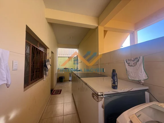 Imagem Casa Comercial em Esperança - Ipatinga
