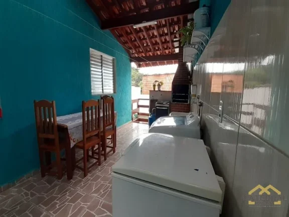 Imagem Casa com 4 quartos e 3 vagas em bairro bem localizado em Jundiaí/SP