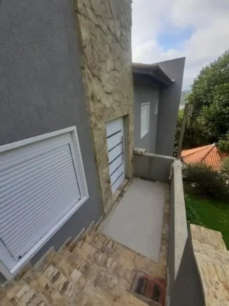 Imagem Casa para Venda por R$1.100.000,00 com 2000m², 6 dormitórios, 6 suites e 2 vagas - Bosque do jaguari , Igaratá / SP - Cód. BDI37003
