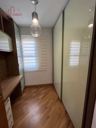 Imagem Apartamento em Interlagos - 3 dorms - 59m² - 1 vaga - SEMI MOBILIADO