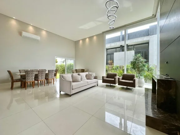 Imagem Casa em Condominio 4 Dormitórios - Bairro Arco Iris