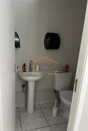 Imagem Sala Comercial, ideal para salão de beleza, consultórios médicos, terapias diversas e etc. 40m²....