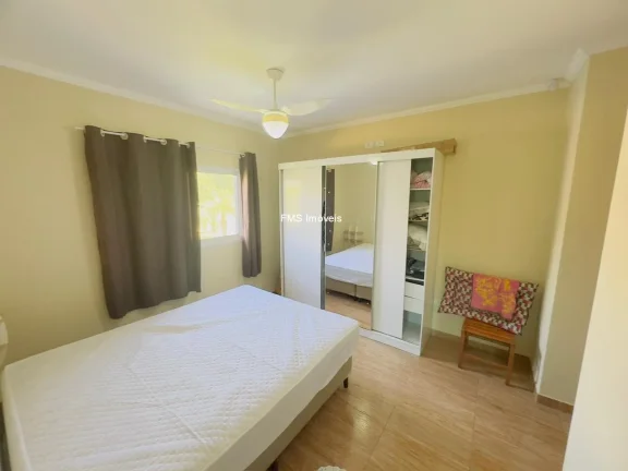 Imagem Casa com 4 suítes em condomínio a venda em Porangaba - SP
