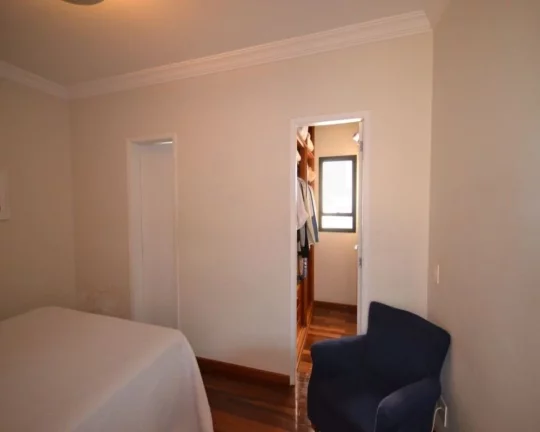 Imagem Apartamento a venda na Rua Maranhão com 3 suites e 3 vagas, 177m2