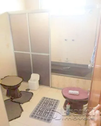 Imagem CASA NA V. GRACIOSA COM 4 VAGAS COBERTAS